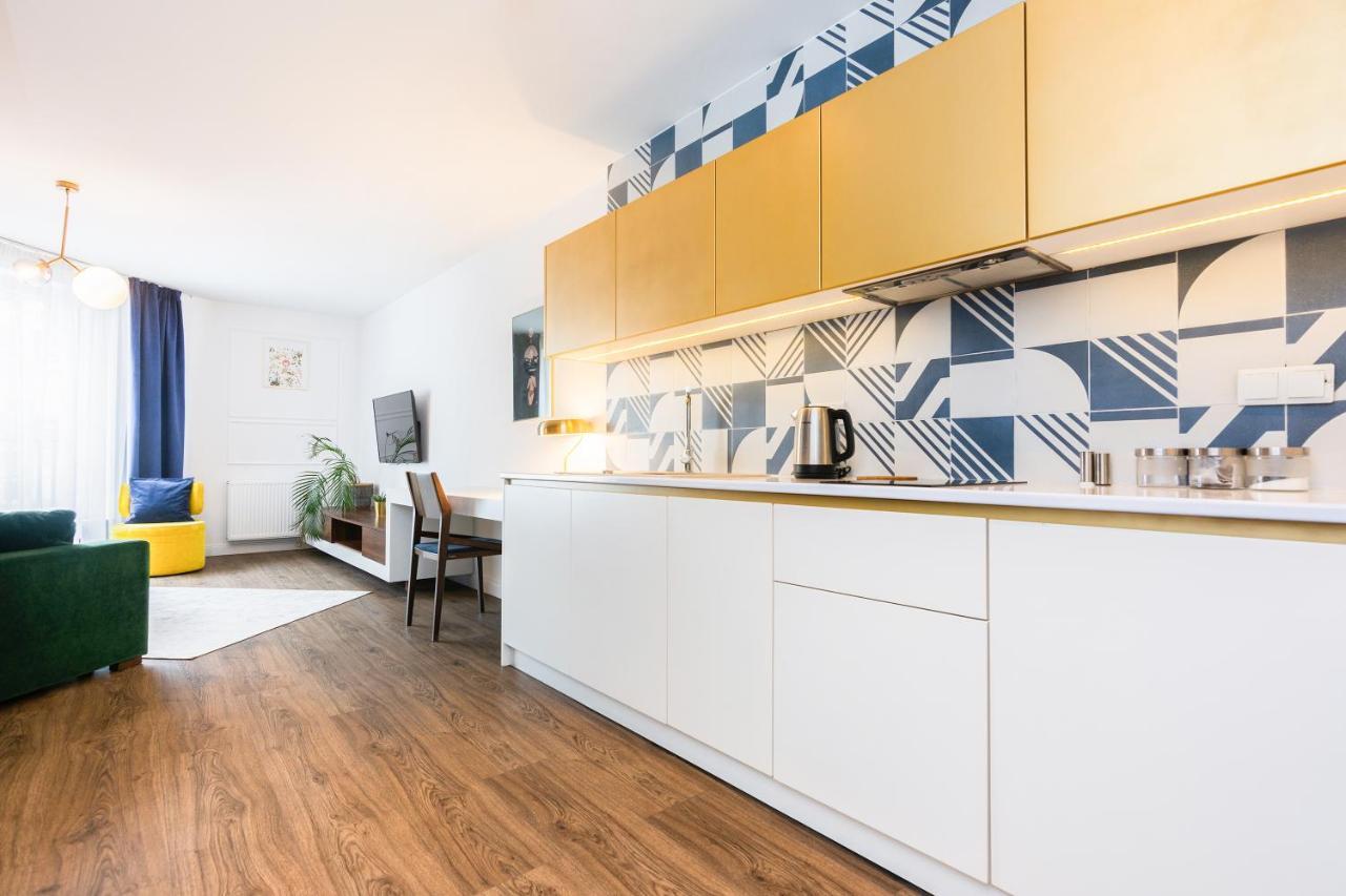 Apartment Old Town Halicka Street By Nearto Cracóvia Exterior foto